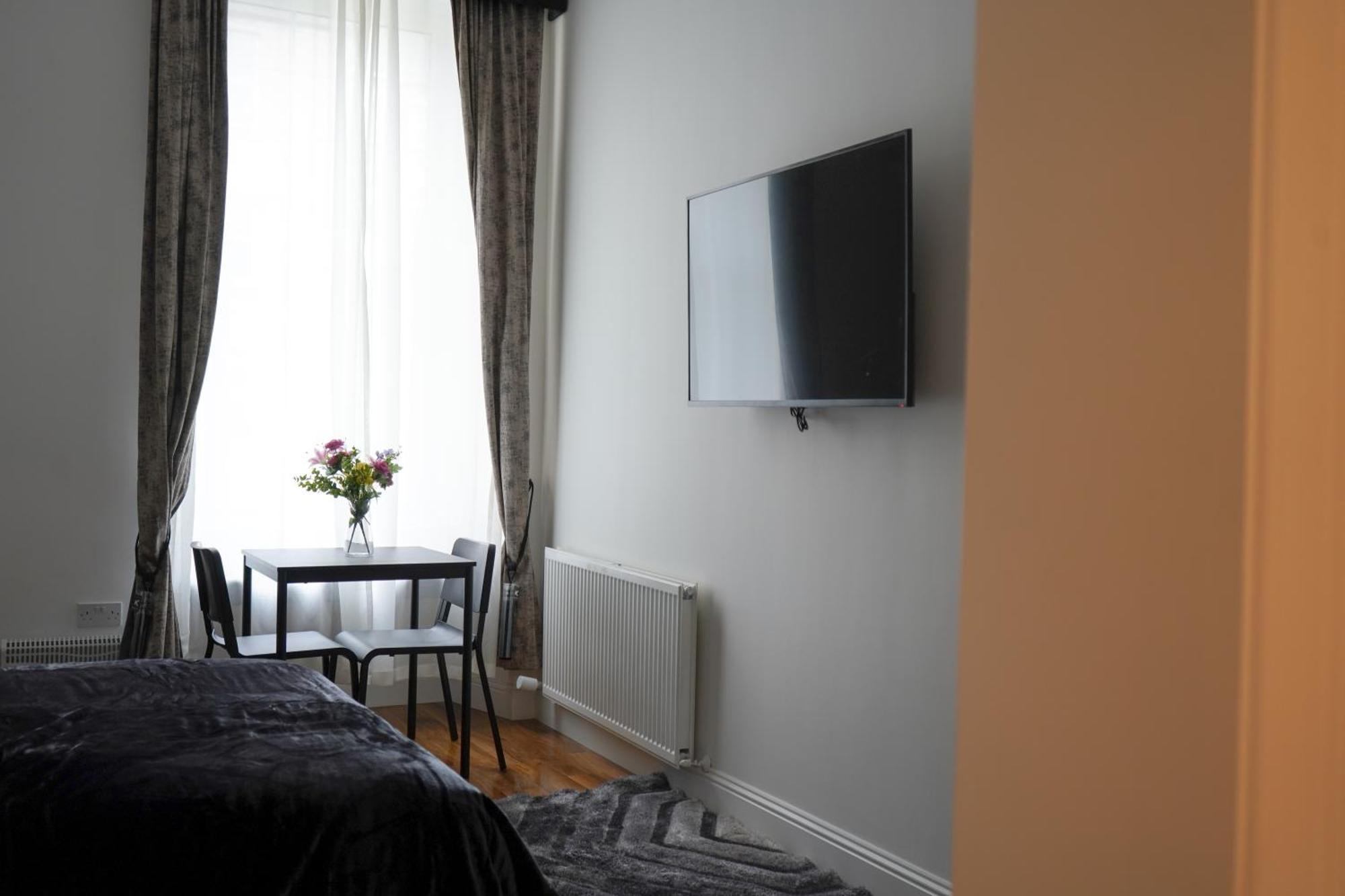 Novana Aparthotel Glasgow Kamer foto